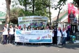 Stand Kesehatan RSST di CFD Klaten