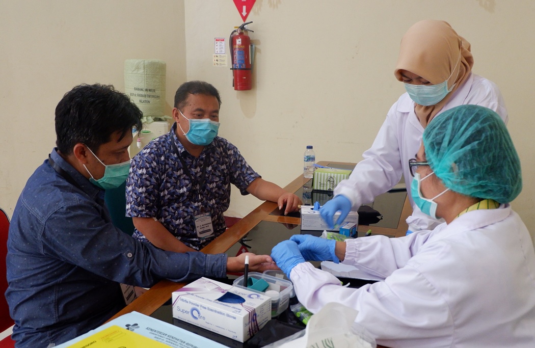 Hari Kedua Pemeriksaan Kesehatan Calon Bupati dan Wakil Bupati Tahun 2020 di RSUP dr. Soeradji Tirtonegoro Klaten