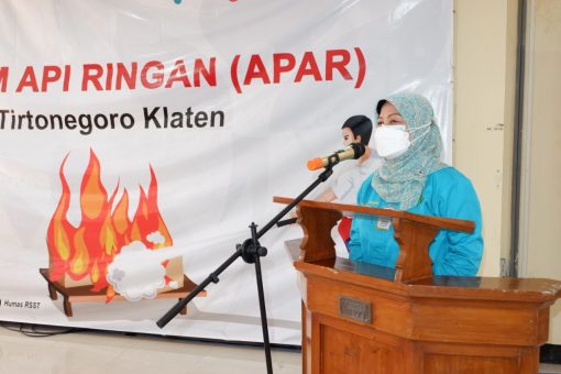 Simulasi APAR (Alat Pemadam Api Ringan) RSUP dr. Soeradji Tirtonegoro Klaten