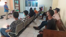 “Penatalaksanaan Fisioterapi Pada Pasien Post  Hemiarthroplasty (HAP)”