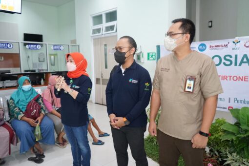 KEGIATAN BAKTI SOSIAL HUT RSST KE-95TH<br>KHITAN MASSAL DAN SCREENING GLAUCOMA